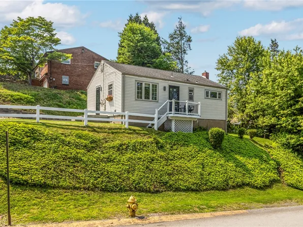 301 Chalfant St, East Pittsburgh, PA 15112