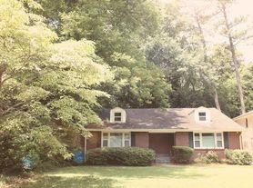 1932 Lebanon Dr NE, Atlanta, GA