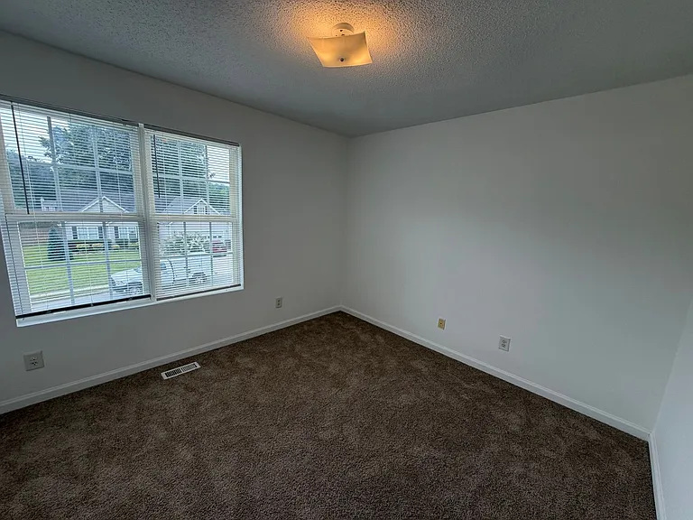 1613 Fort Perry Way — Photo 13
