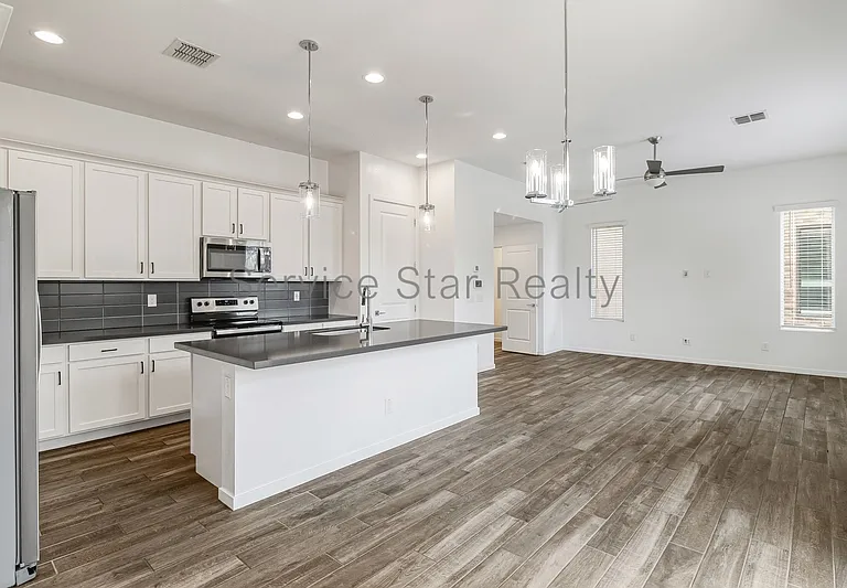 901 S Smith Rd #1073 — Photo 6