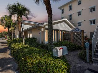 1 23rd Ave APT 1, Indian Rocks Beach, FL 33785