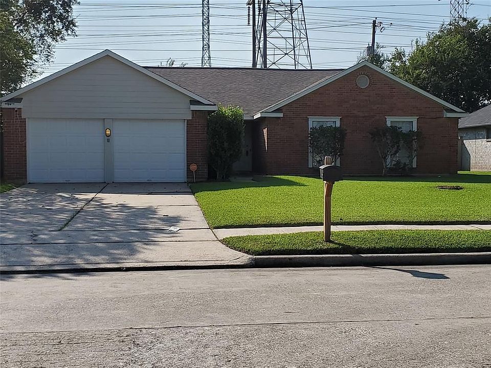 1st image of 622 Magnolia Bend St