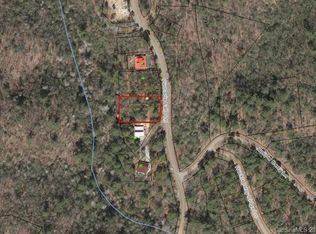 1270 Pinnacle Falls Ln, Zirconia, NC 28790
