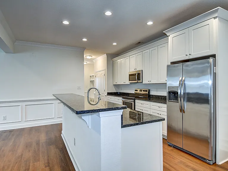 1500 Kingston Ave — Photo 10