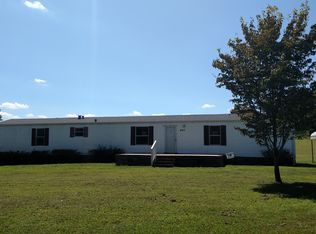 420 Reynolds Rd, Chesnee, SC 29323