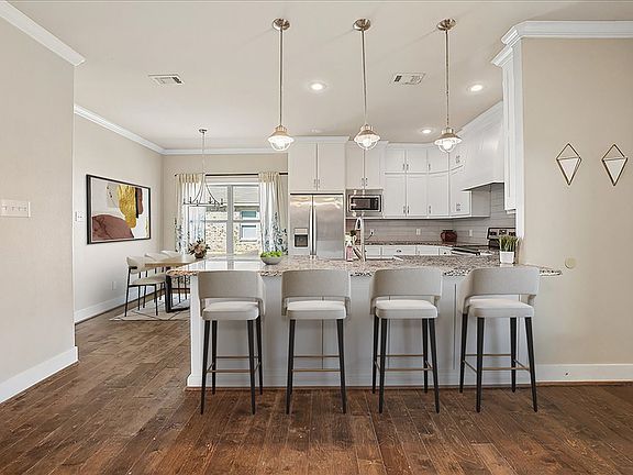 4th image of 109 Springleaf Ln