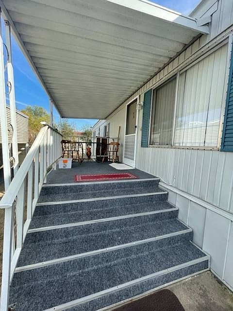 homes for sale on barton road granite bay ca