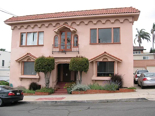 122 W Upas St Photo 1 122 W Upas St Photo 1