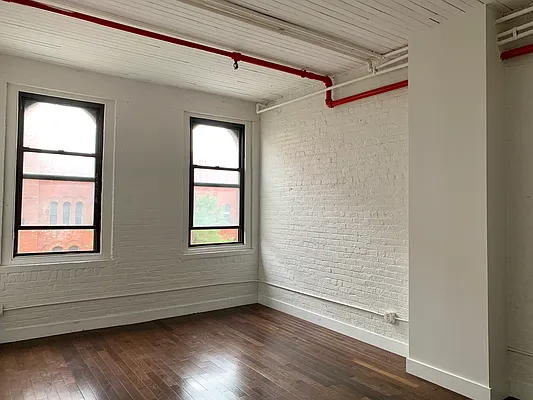 Rented by Carnegie Management Inc | media 8