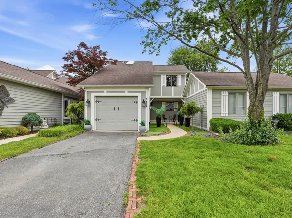 7419 Sylvan Ridge Rd, Indianapolis, IN 46240
