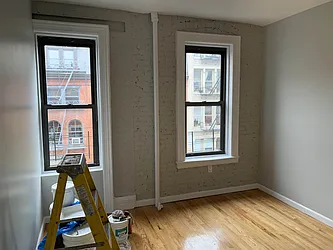 Rented by Salon Realty Corp