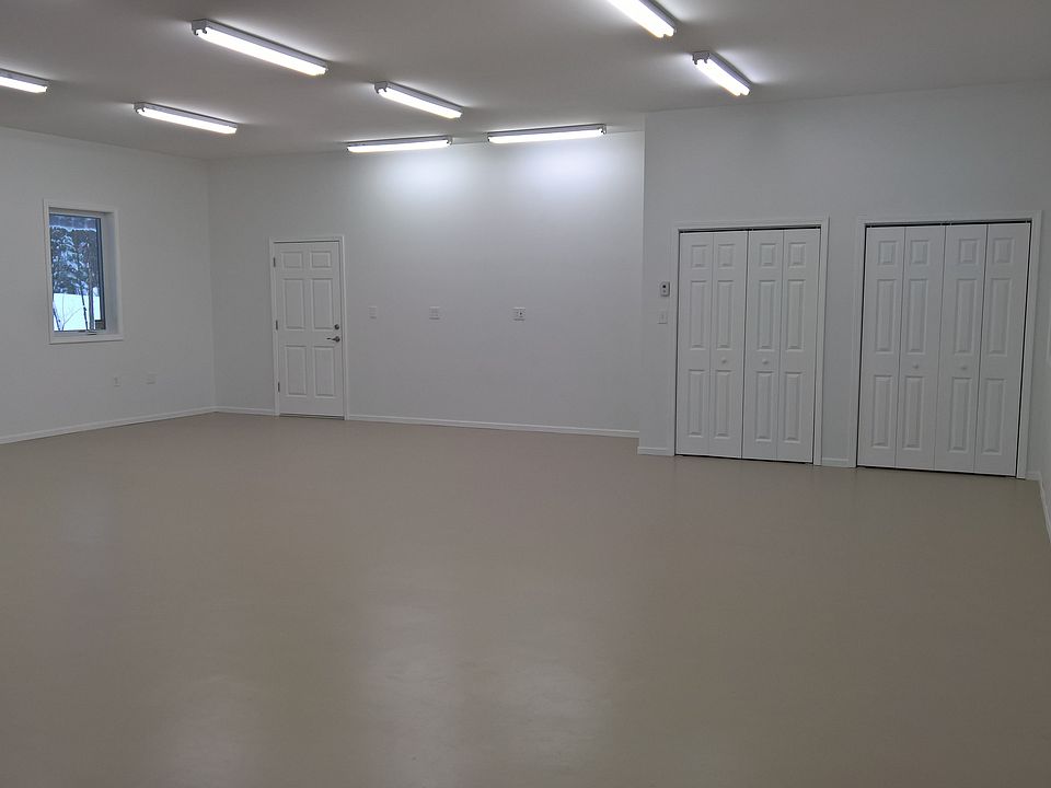 1020 sq ft garage