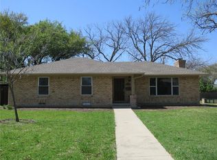 302 S Lois Ln, Richardson, TX 75081