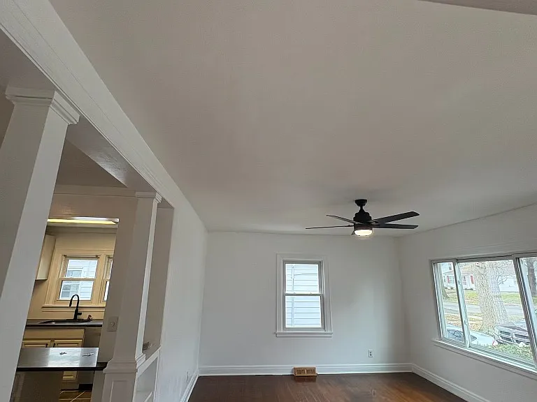 955 Highland Park Dr — Photo 7