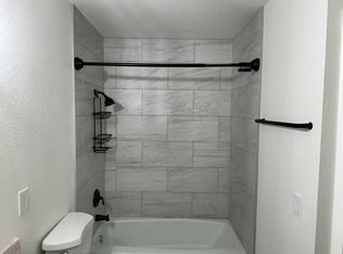 376 Los Alamos Rd #376, Santa Rosa, CA 95409