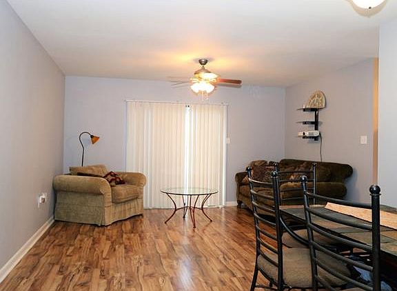 5th image of 235 10th St #235