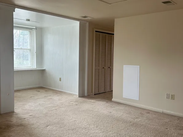 2053 Gerrardstown Rd, Gerrardstown, WV 25420