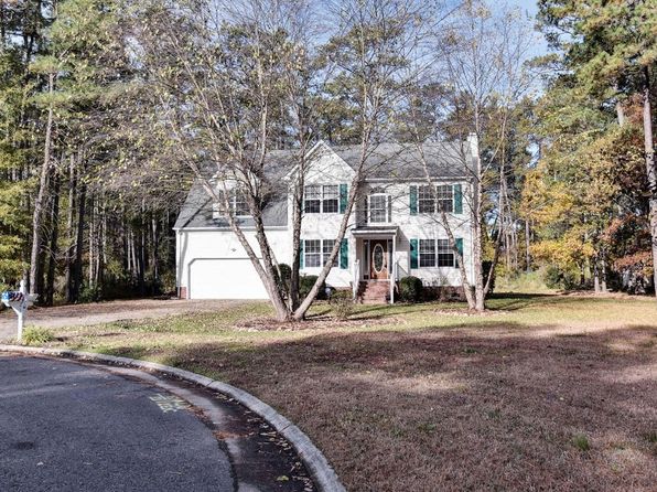 16 Evans Grove Dr