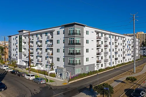 The Ivy at NOHO Photo 1