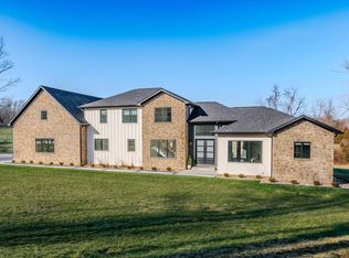 5006 S Bridle Path Trl, Bloomington, IN 47403