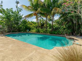 204 SW 10th Ave, Boynton Beach, FL 33435