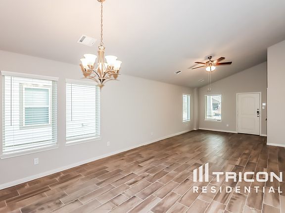 4th image of 9874 Glen Brook Ln