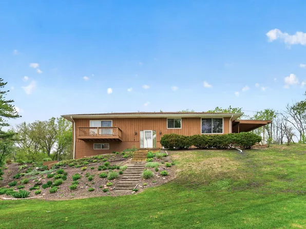 2420 Lancaster Ln N, Plymouth, MN 55441