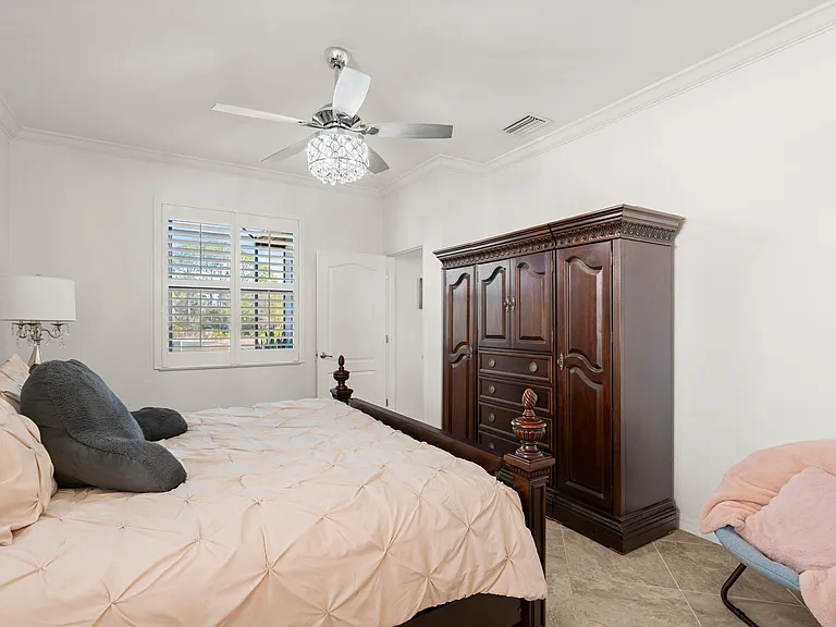 17233 Blue Ridge Pl — Photo 8