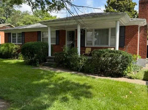 7013 Sun Valley Dr, Louisville, KY 40272