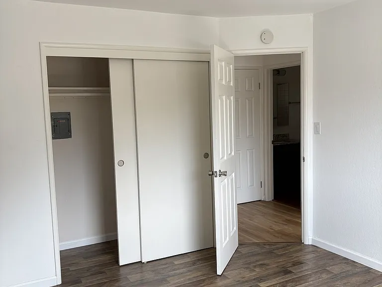 1721 Berkeley Way #4 — Photo 10