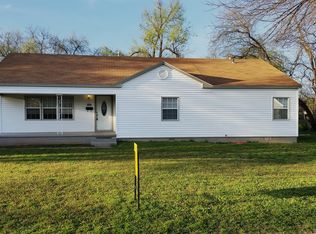 1814 Park Ave, Chickasha, OK 73018