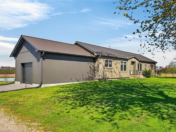 5th image of 765 Haldimand Rd #53