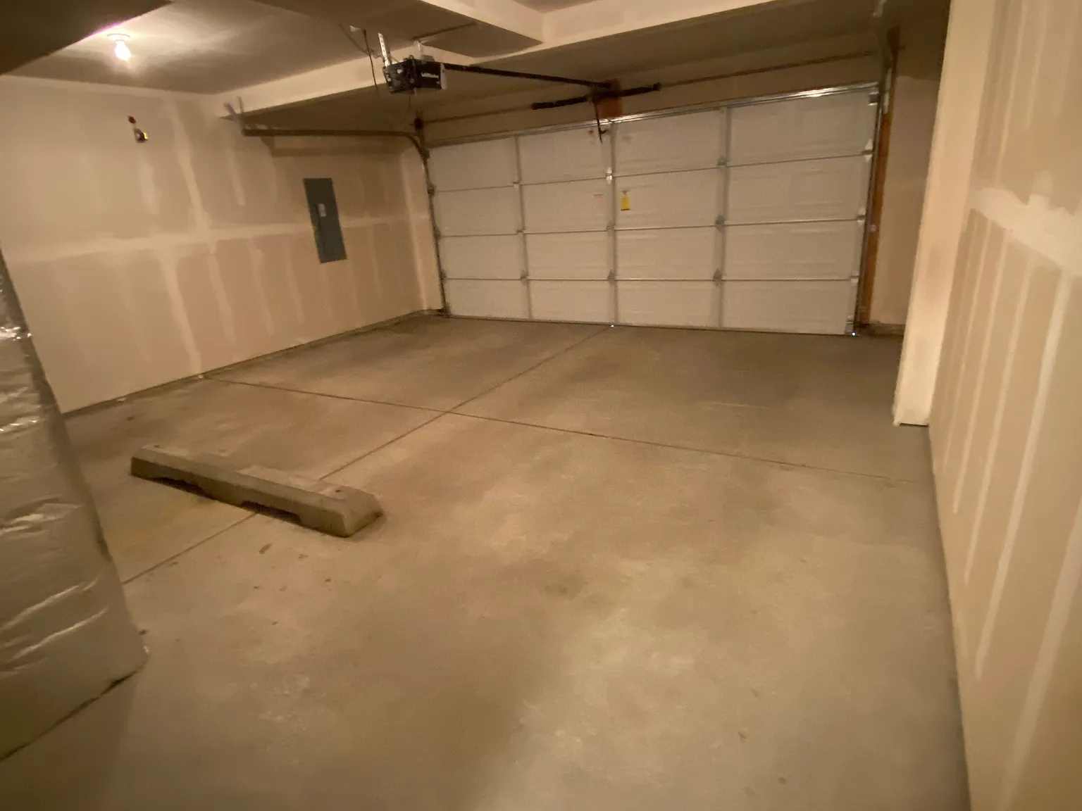 3 bed, 2.5 bath, 1440 sqft, $2,250 — Photo 4