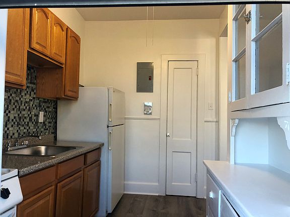 5th image of 468 74th St #4C