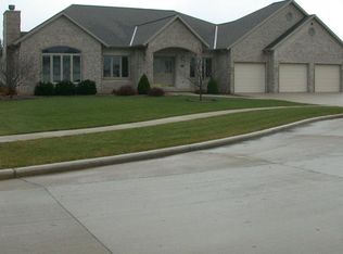 4311 Springfield Ct, Manitowoc, WI 54220