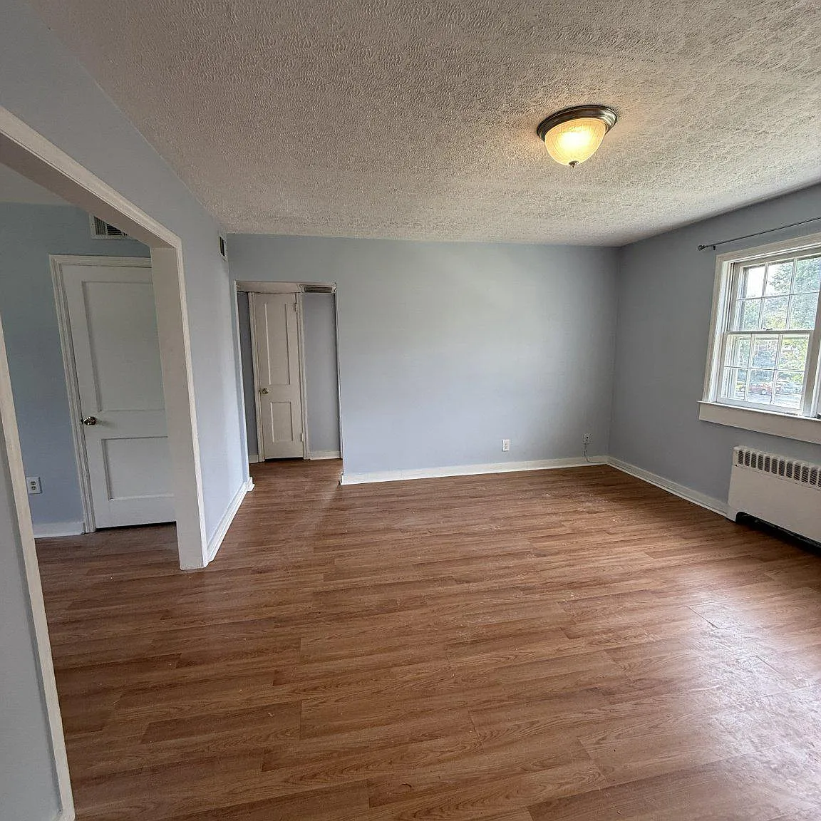 2 bed, 1.0 bath, 944 sqft, $1,850 — Photo 4