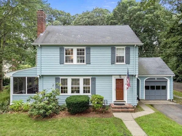 9 Damien Rd, Wellesley, MA 02481