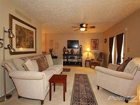 2nd image of 7797 Oakridge Ct