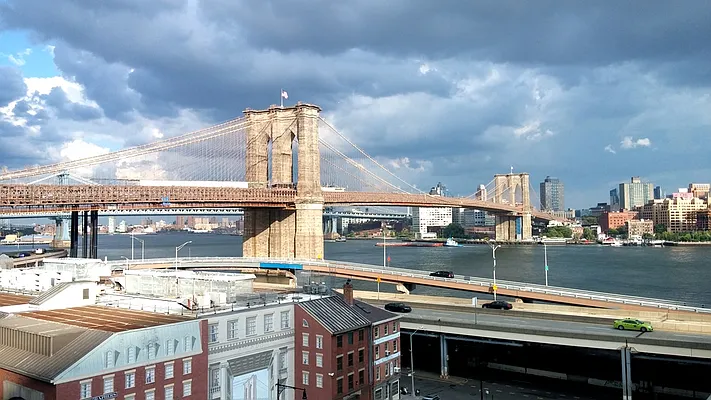 Rented by Historic Front Street Leasing | media 7