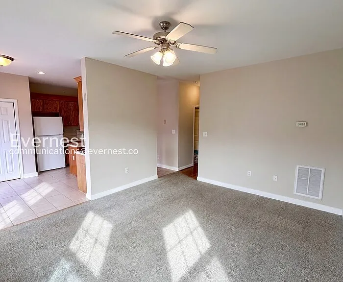 1713 Jacquelin St — Photo 4
