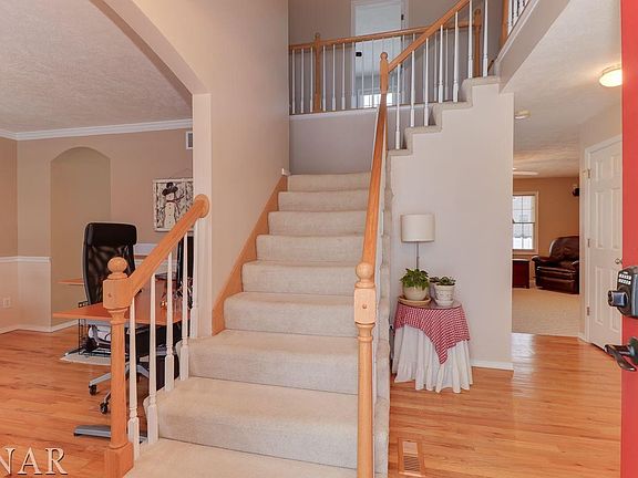 3rd image of 3506 Castlemain Dr