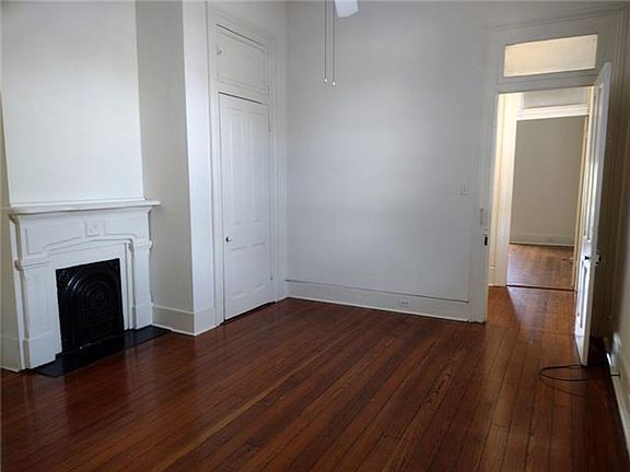 4th image of 421-427 Hillary St