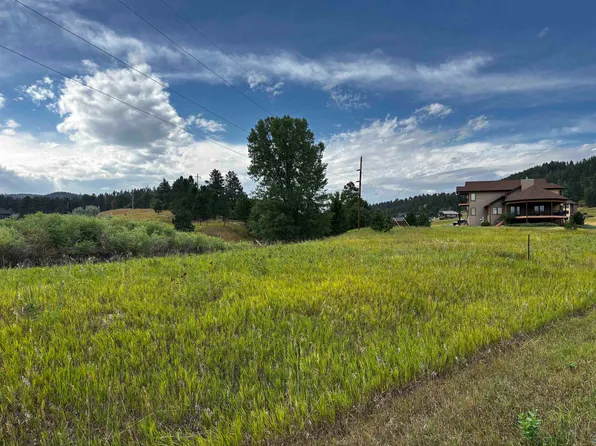 1 Wildberger Rd, Sturgis, SD 57785