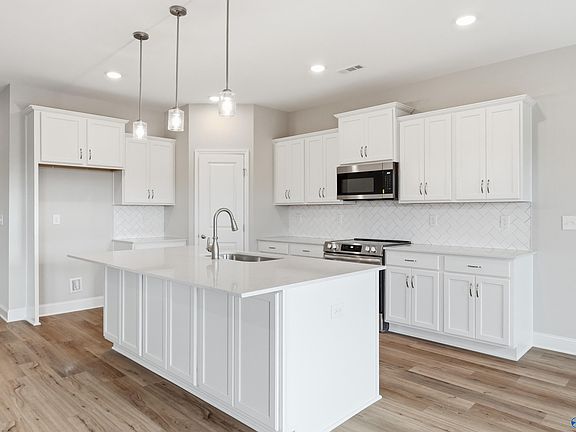 7th image of this home
