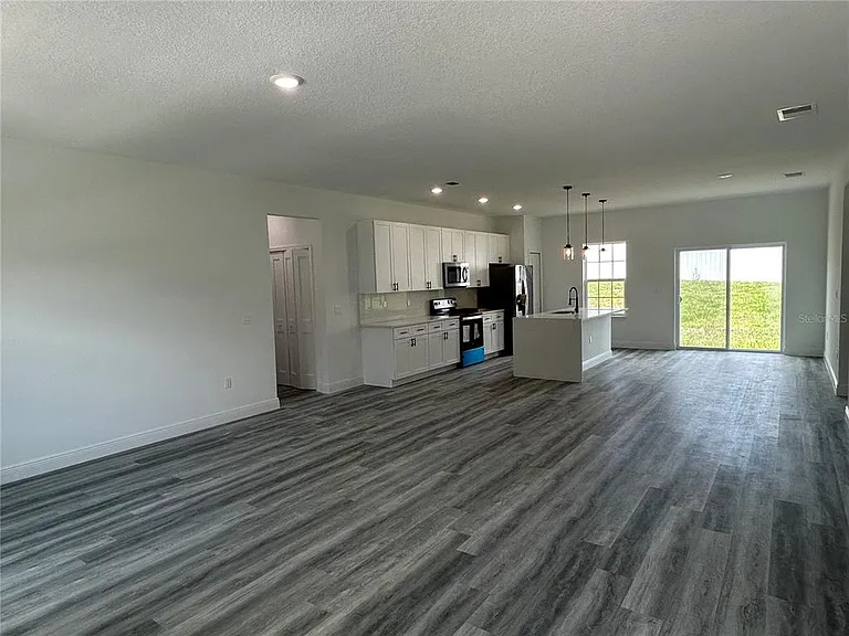 17145 SW 44th Cir — Photo 10
