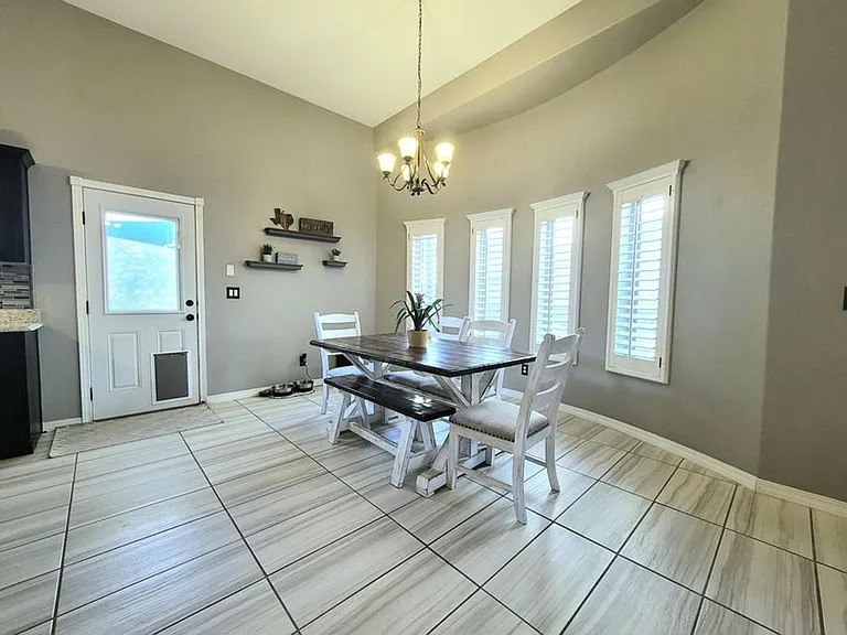 7852 Enchanted View Dr — Photo 6