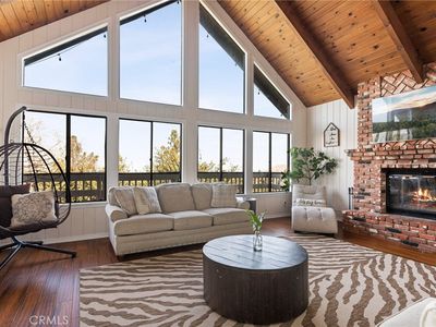1243 Klondike Dr, Lake Arrowhead, CA, 92352