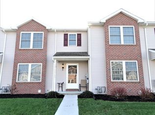 216 Limestone Dr, Myerstown, PA 17067