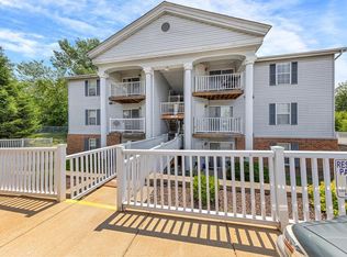 12400 Somerset Place Dr APT C, Saint Louis, MO