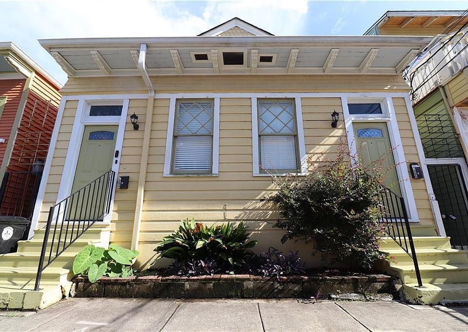 1st image of 3906 Baronne St #B